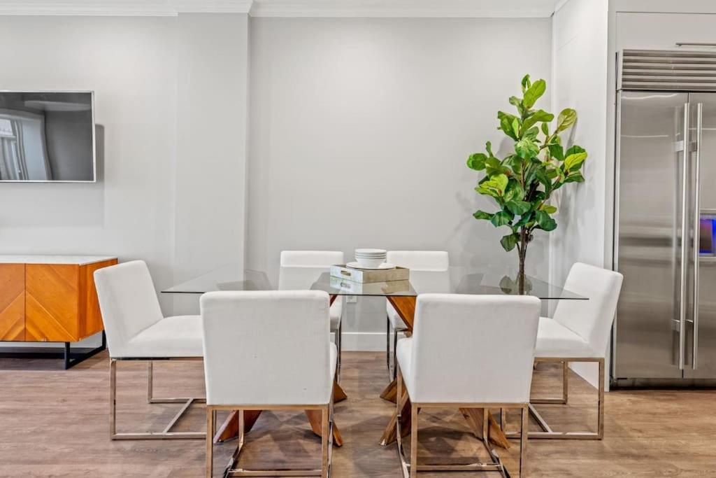 Apartment Luxury Dc Penthouse W/ Private Rooftop! Washington