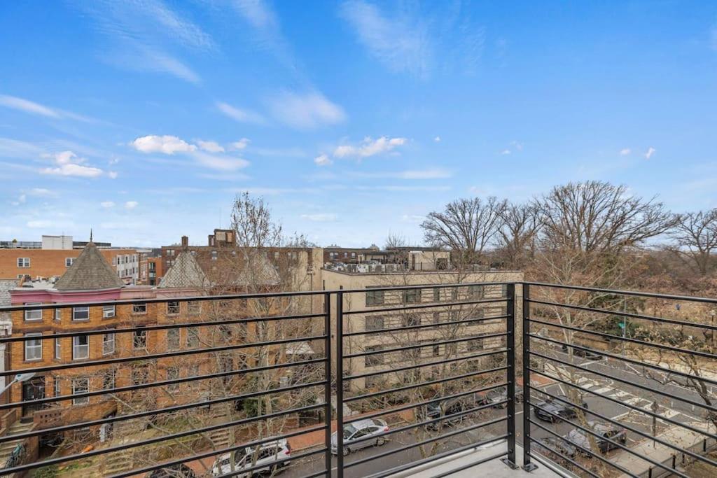 Luxury Dc Penthouse W/ Private Rooftop!